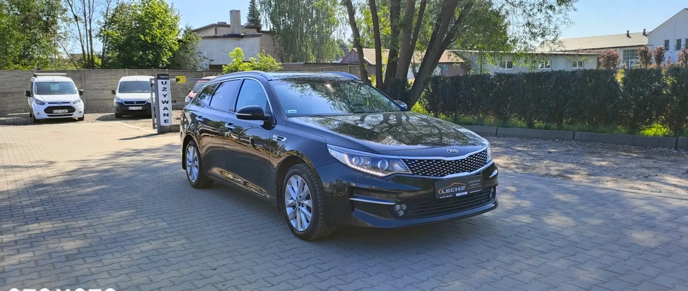 Kia Optima cena 59900 przebieg: 229000, rok produkcji 2018 z Żory małe 667